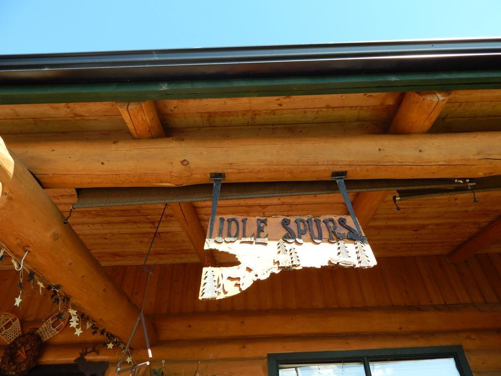 Idle Spurs Log Cabin Bed & Breakfast Black Diamond Εξωτερικό φωτογραφία