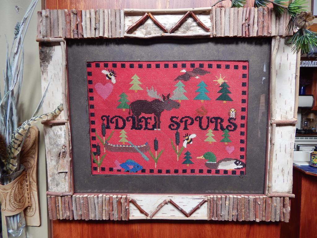 Idle Spurs Log Cabin Bed & Breakfast Black Diamond Εξωτερικό φωτογραφία